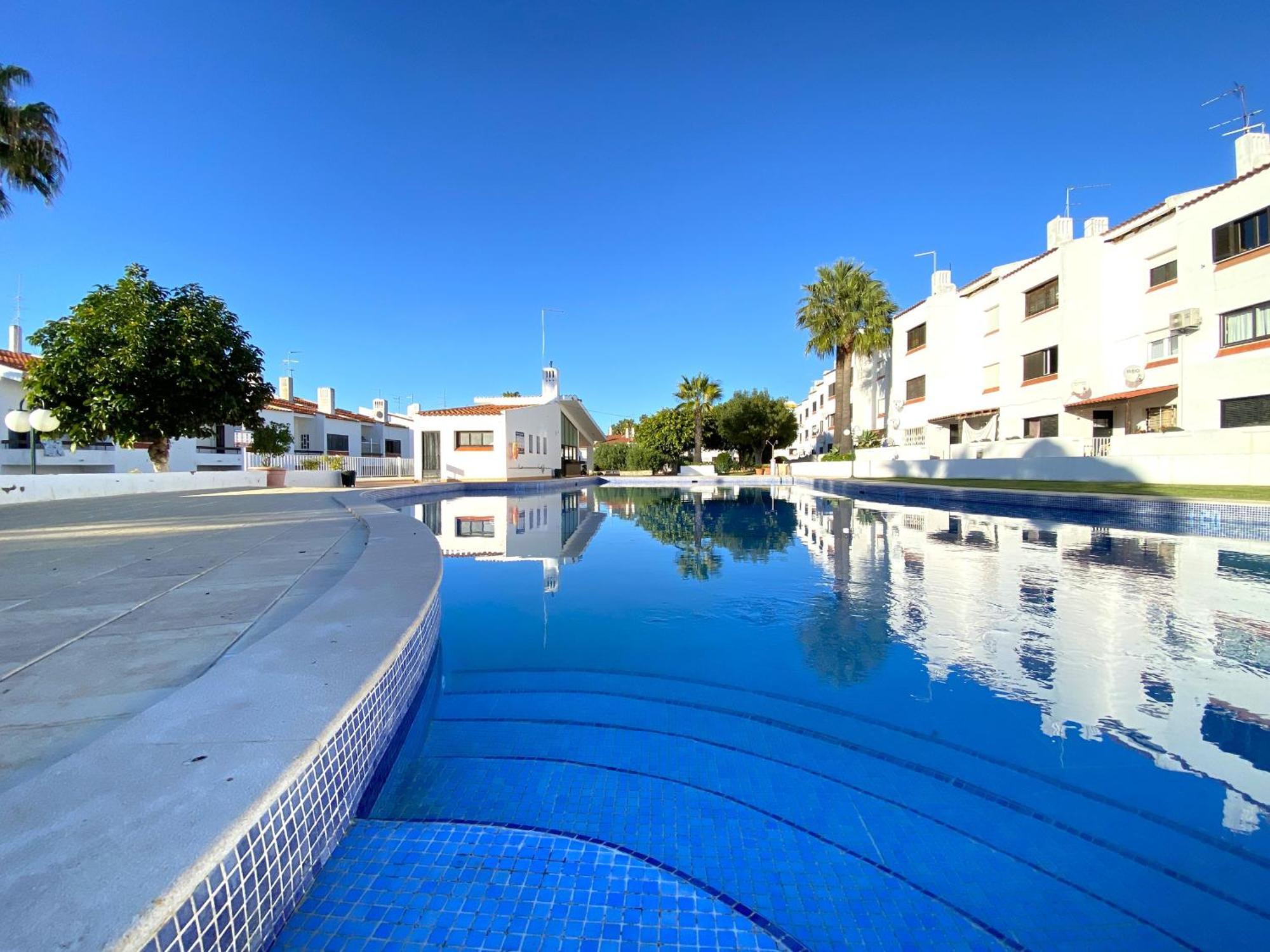 Apartamento Albufeira Harmony With Pool By Homing Exterior foto